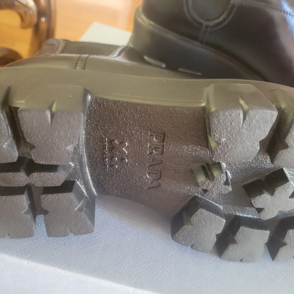 Prada Black Leather Chunky Lug-Sole Chelsea Ankle Boots - Picture 6 of 10